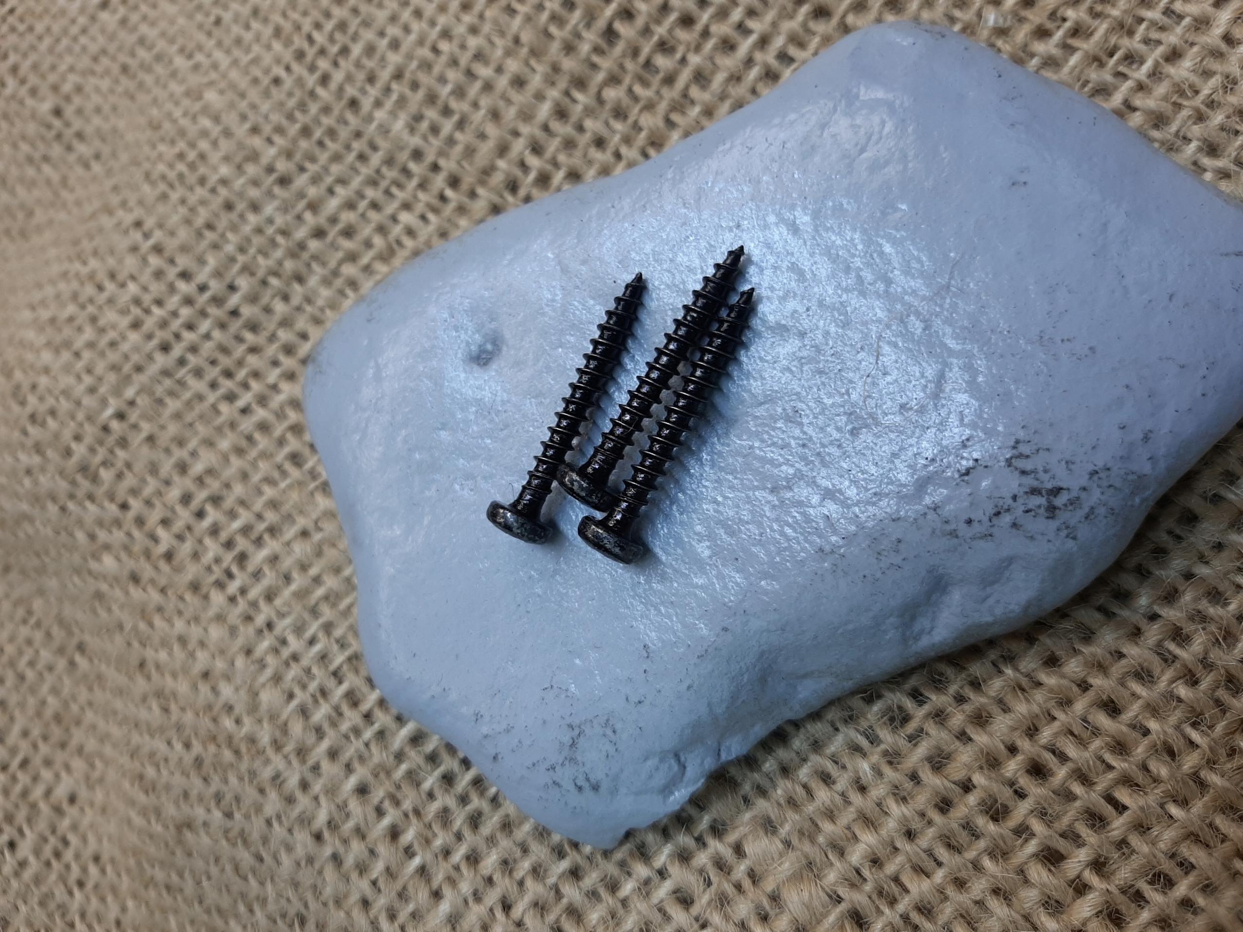 Rustykalny wkręt do drewna. 10 sztuk krzyżak 4x30