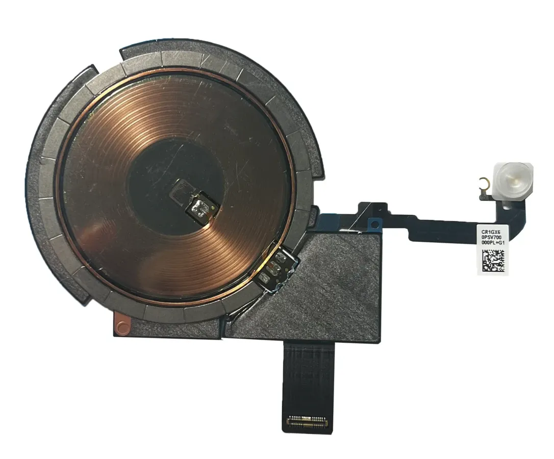 iPhone 15 Pro Cewka indukcyjna z lampą