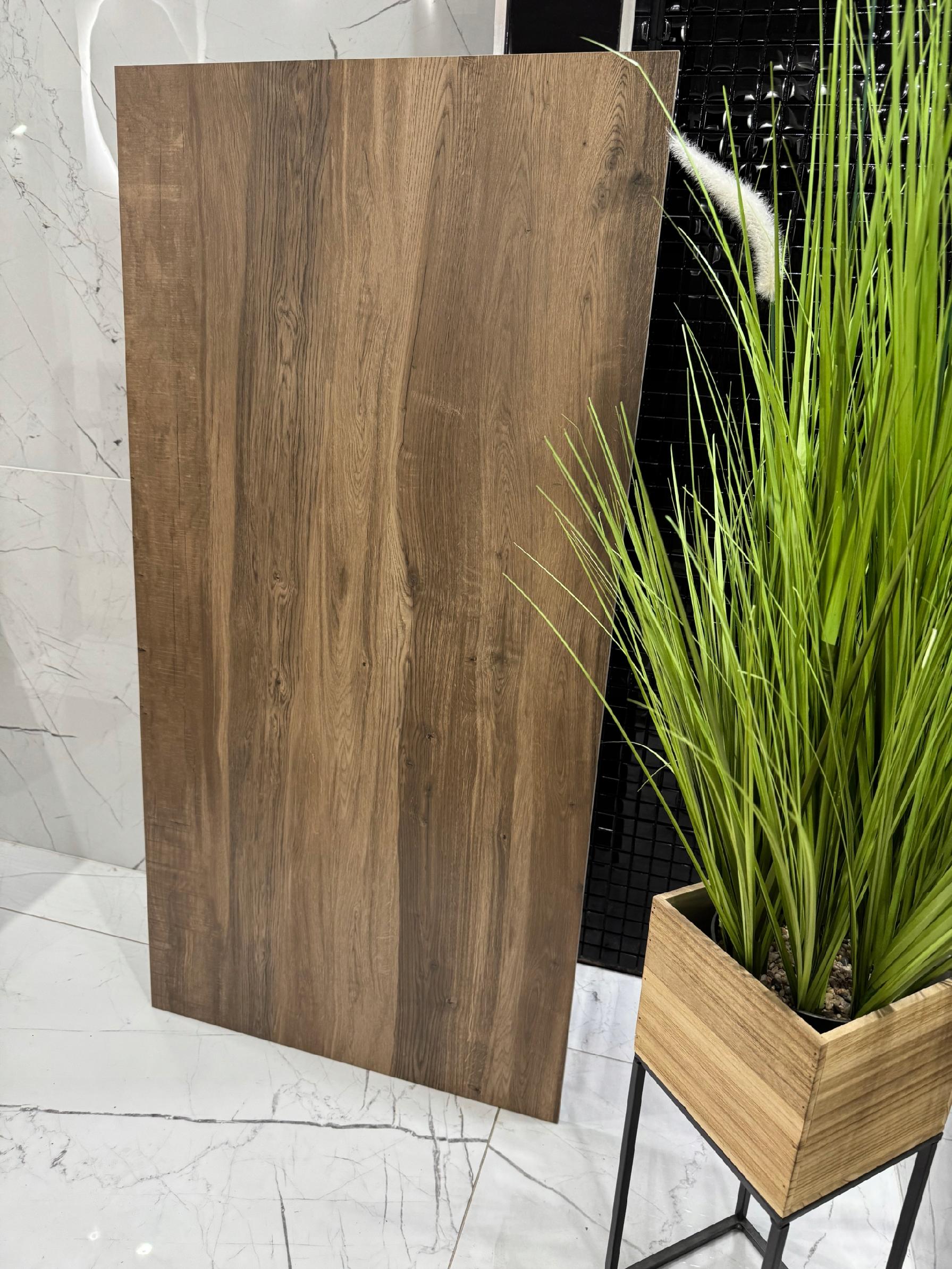 Płytka gresowa drewnopodobna 120x60 cm - ciemny dąb, format XL, gat. I