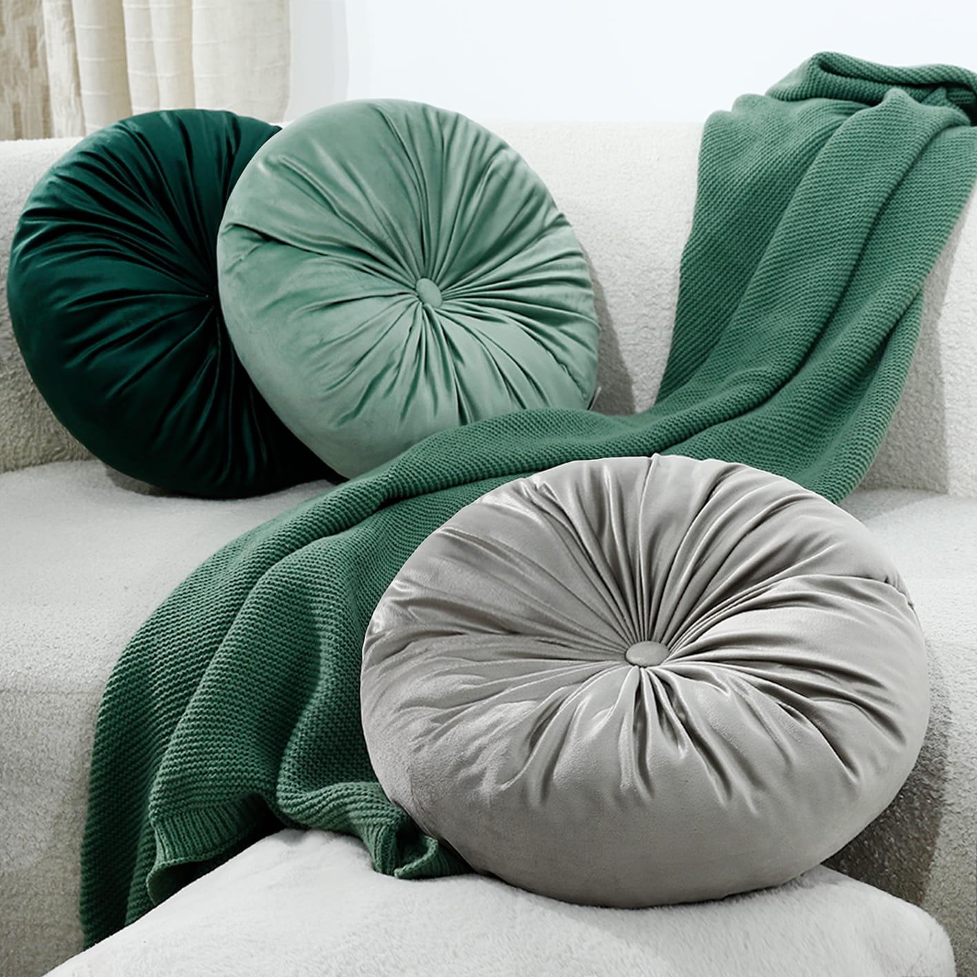 PODUSZKA OZDOBNA WELUROWA POPIEL view 3