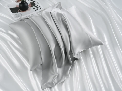 Jedwabna Poszewka 70x80 Szara view 3