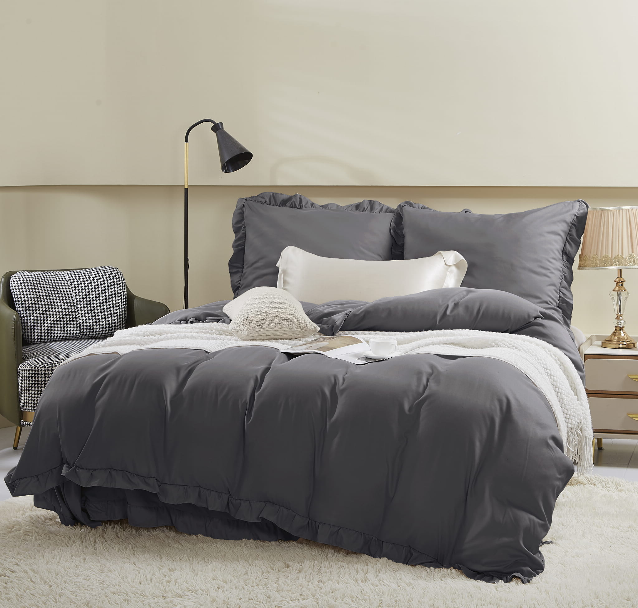 Grafitowa Pościel Satytnowa z Falbanką 160x200