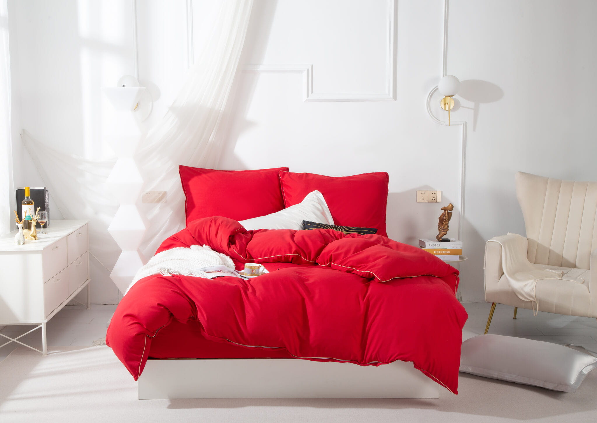 Czerwona Pościel z  Satyny ze Złotą Lamówką 220x200 view 3