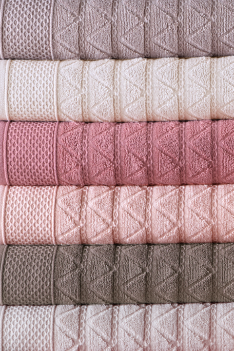 Ręcznik Piramida z Egipskiej Bawełny 50x90 600/m2 Jasny Róż view 3