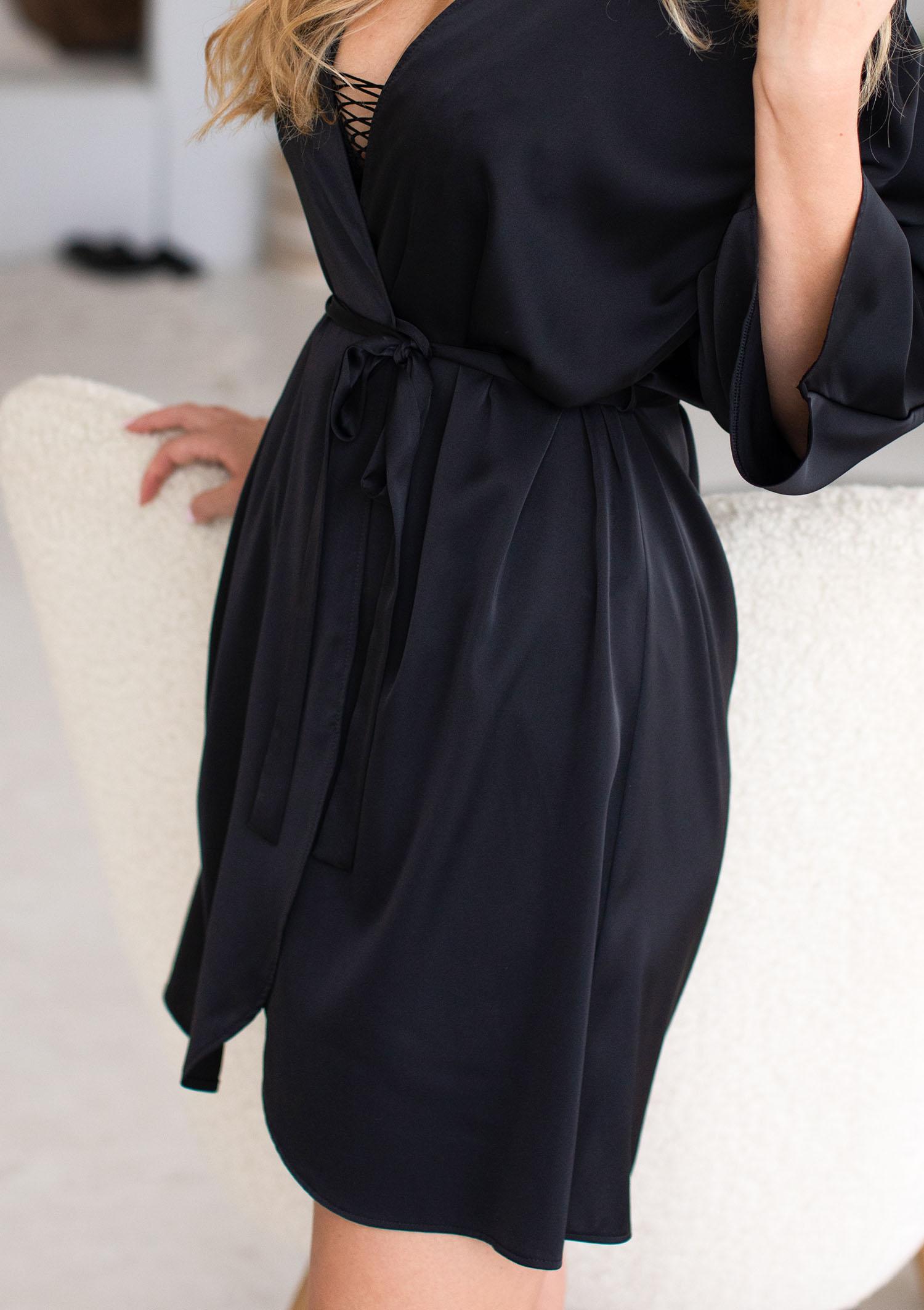 Krótki szlafrok damski z eleganckiej matowej satyny rozmiar M view 4