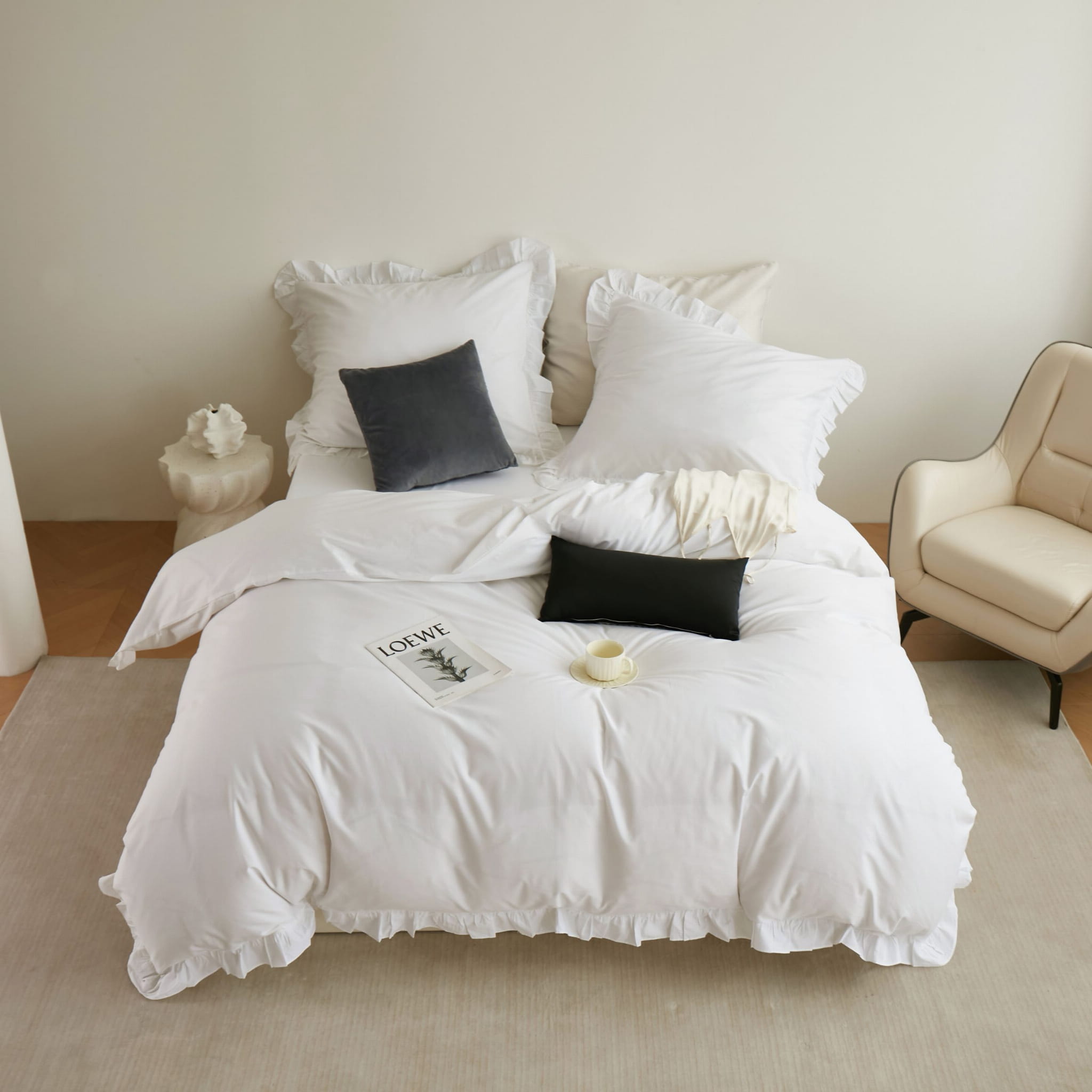 Biała Pościel Satytnowa z Falbanką 160x200 view 3