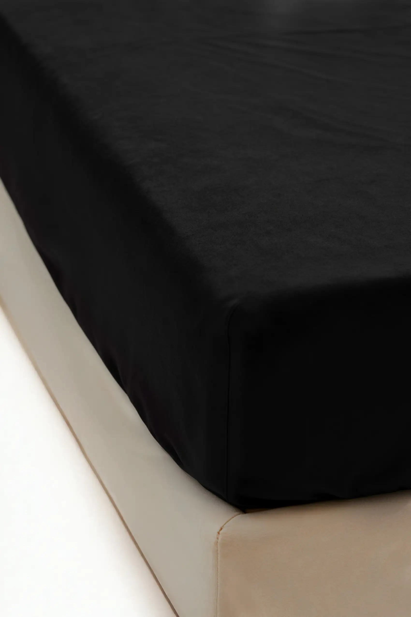 Czarne Prześcieradło Polarowe Z Gumką MIŚ Mikrofibra 120x200 view 2