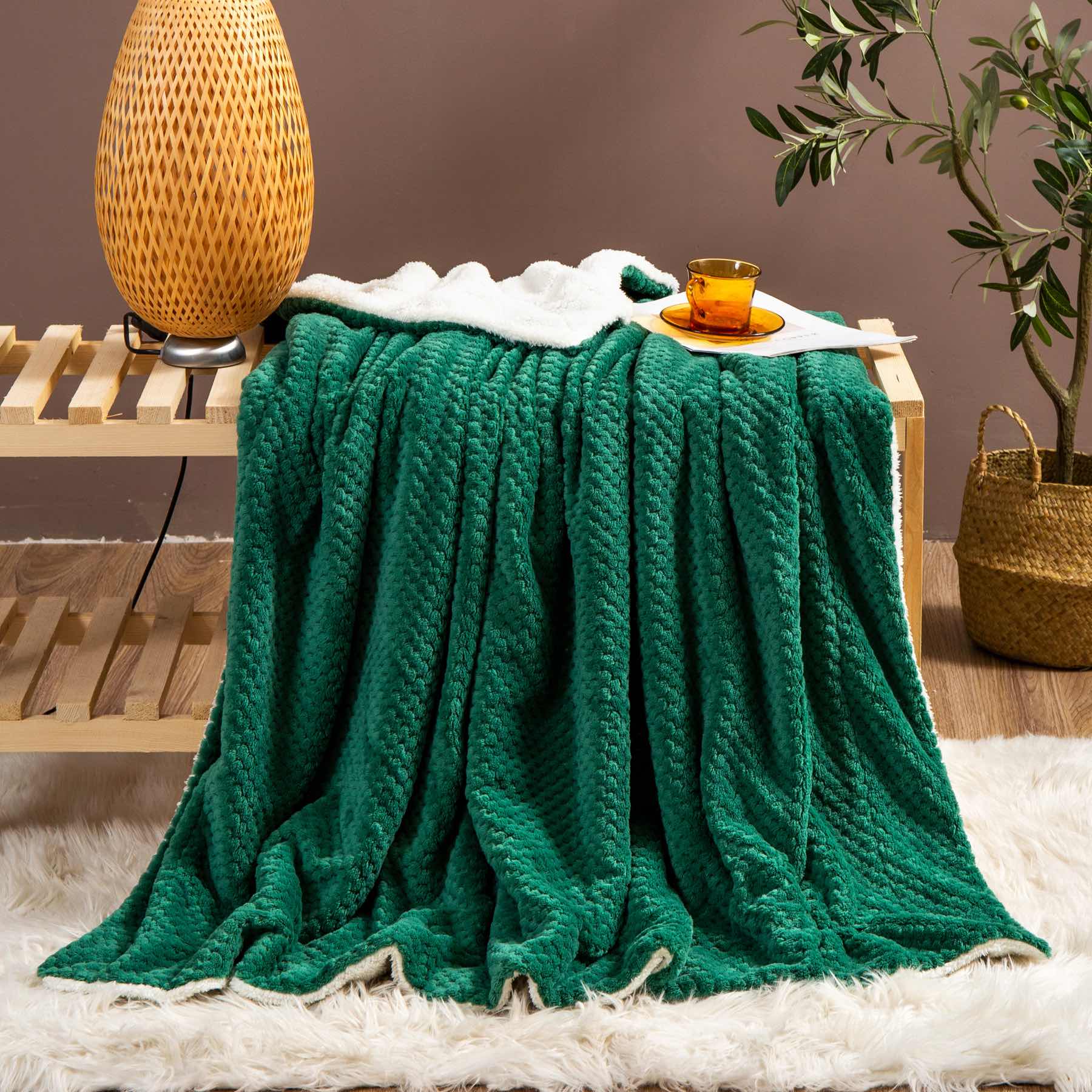 Butelkowa Zieleń Koc Z Mikrofibry Baranek 150x200