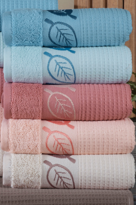 Ręcznik Shine z Egipskiej Bawełny 100x150 600/m2 Jasny Róż