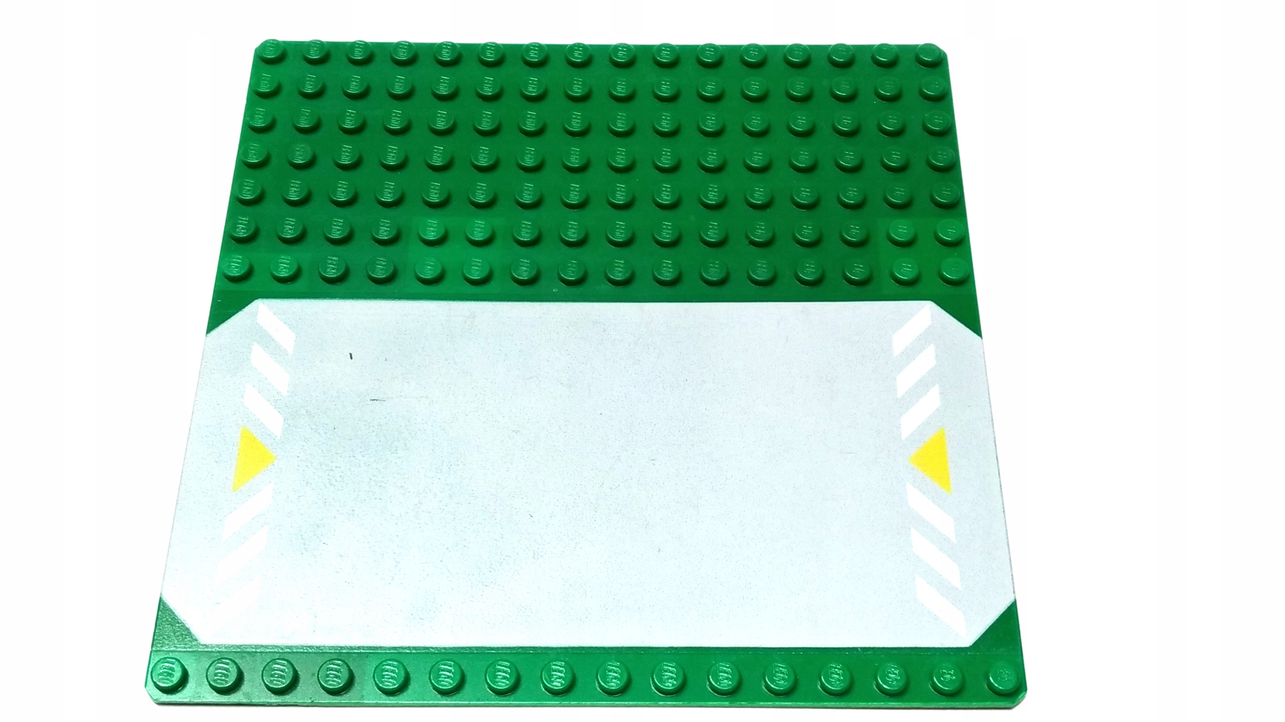034u LEGO 3867 płyta 16x16 zielona cieńka 2 1096dfc388e108d512d1d1e9c1cd65e7