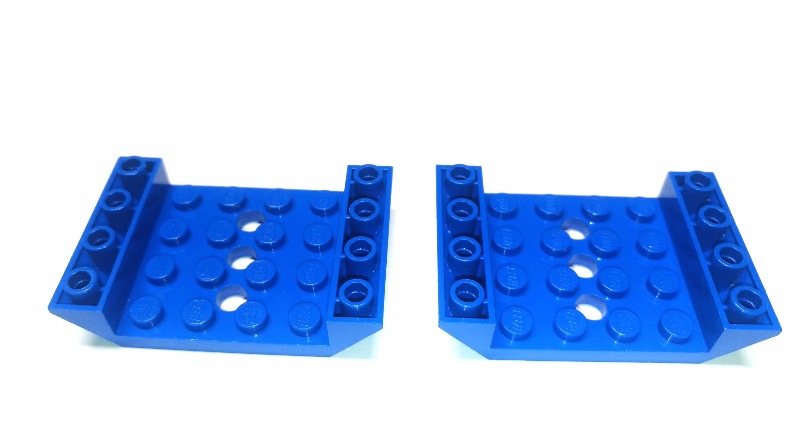 117g. LEGO 60219 podwozie kadłub niebieskie 2 szt 2 1eab4ea4ee3f0b7e4310b3301e9765a7