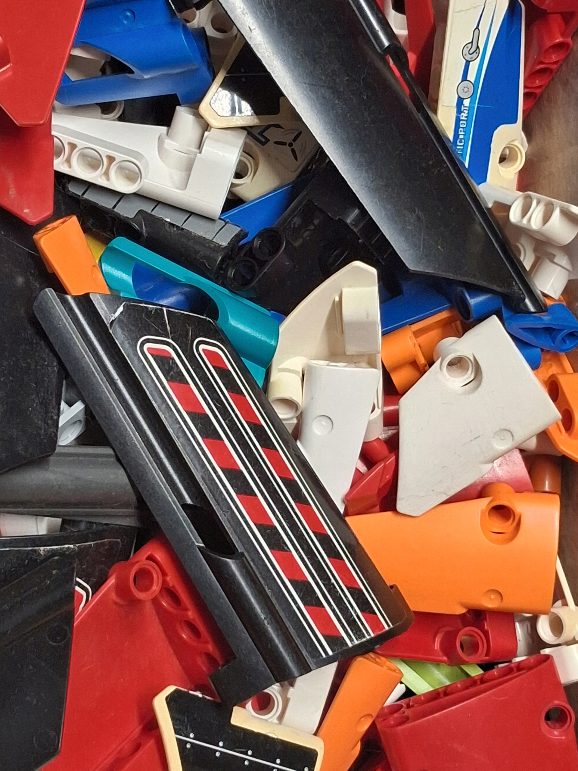 008F. Lego mix płytka skos 65682, 44351, 64391 5 szt 3 27998691dcb2809ac022057f4b38c8ac