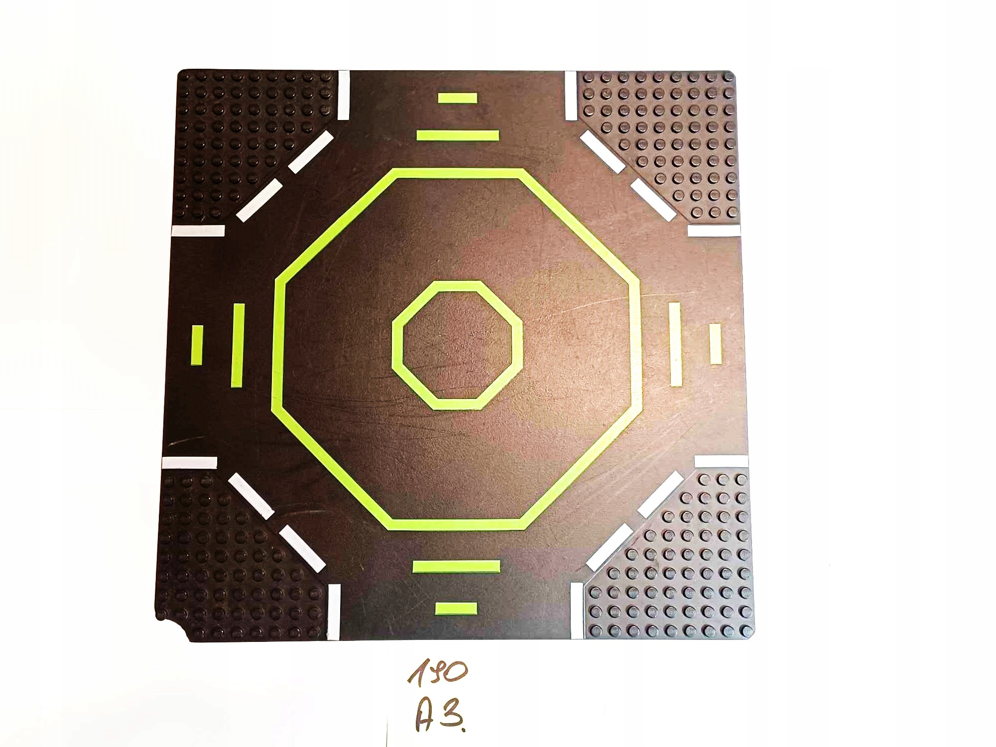 190A3. LEGO płyta konstrukcyjna cieńka 32x32 cieńka USZKODZONA 2360 4 3378286f57c7075948b2f7c7ba58469f