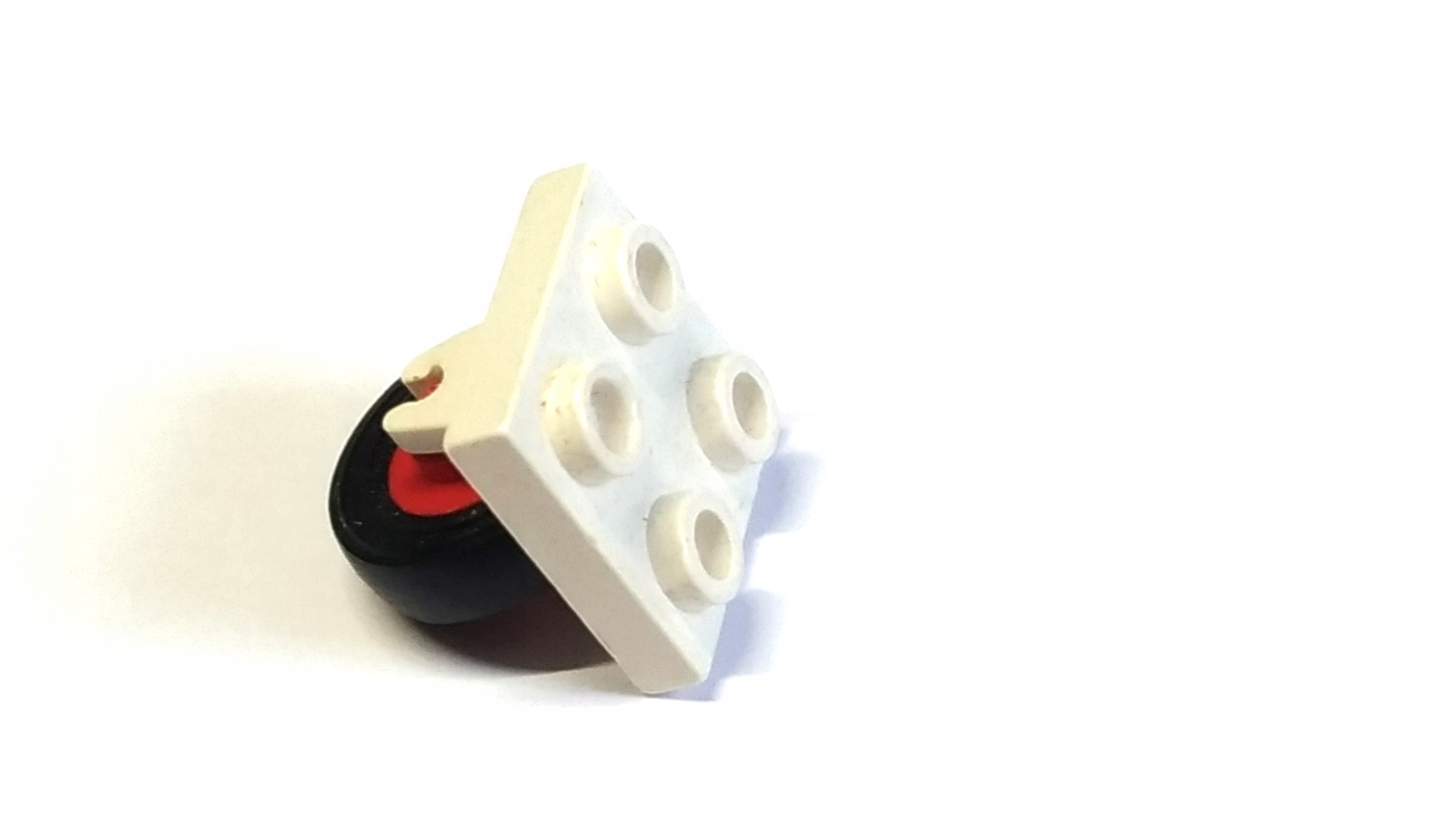 038t. Lego koła podwozie 2x2 zaczep 3464 białe 4 384a109101e0ae7c5a02ec6aee4d9853