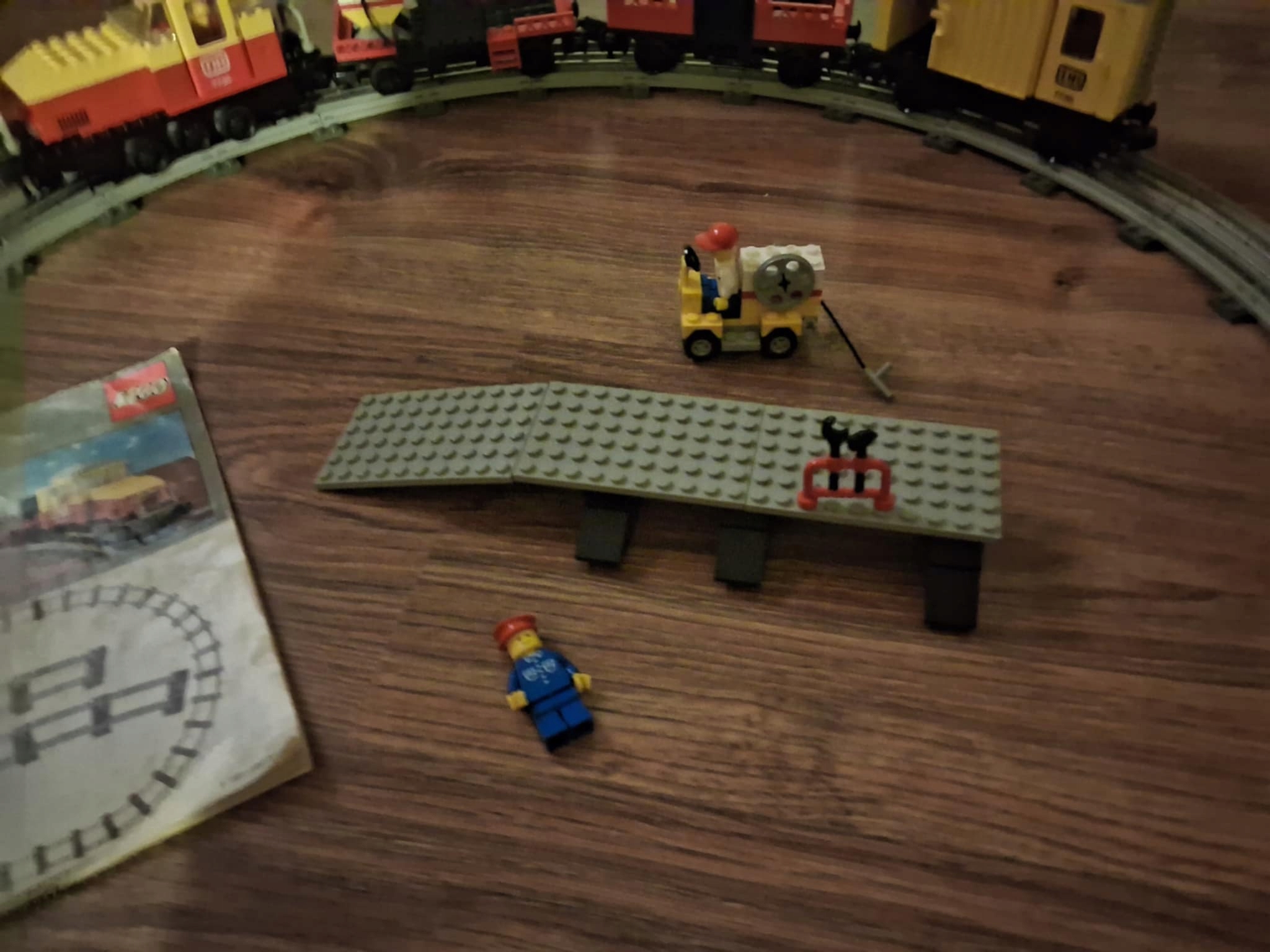3A. Lego 7735 pociąg 12V lokomotywa i wagony train pociąg 12V. 15 3d5b3bd255f6584f3abab547499baae6