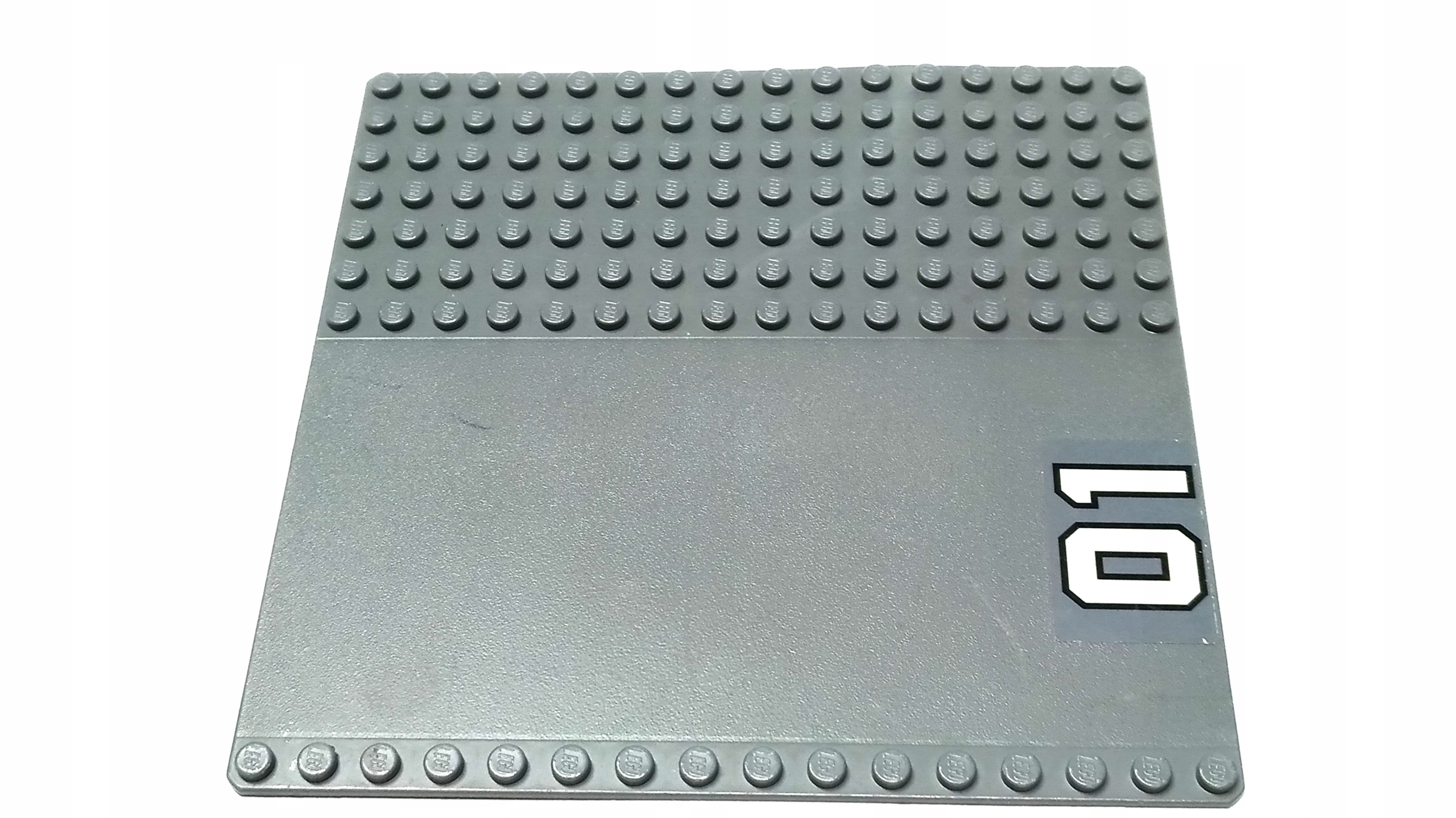 034p LEGO 3867 płyta 16x16 szara remiza cieńka 2 3f5469ea545e1cbcb48d9b81ec02884a
