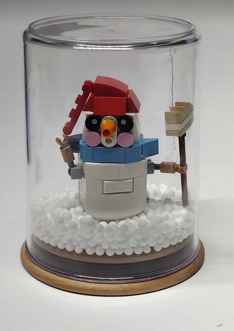625B2. Lego ozdoba na Boże Narodzenie bałwanek z miotłą i śniegiem w kopule 7 41f33092ff3a9052d28603379c432d2e