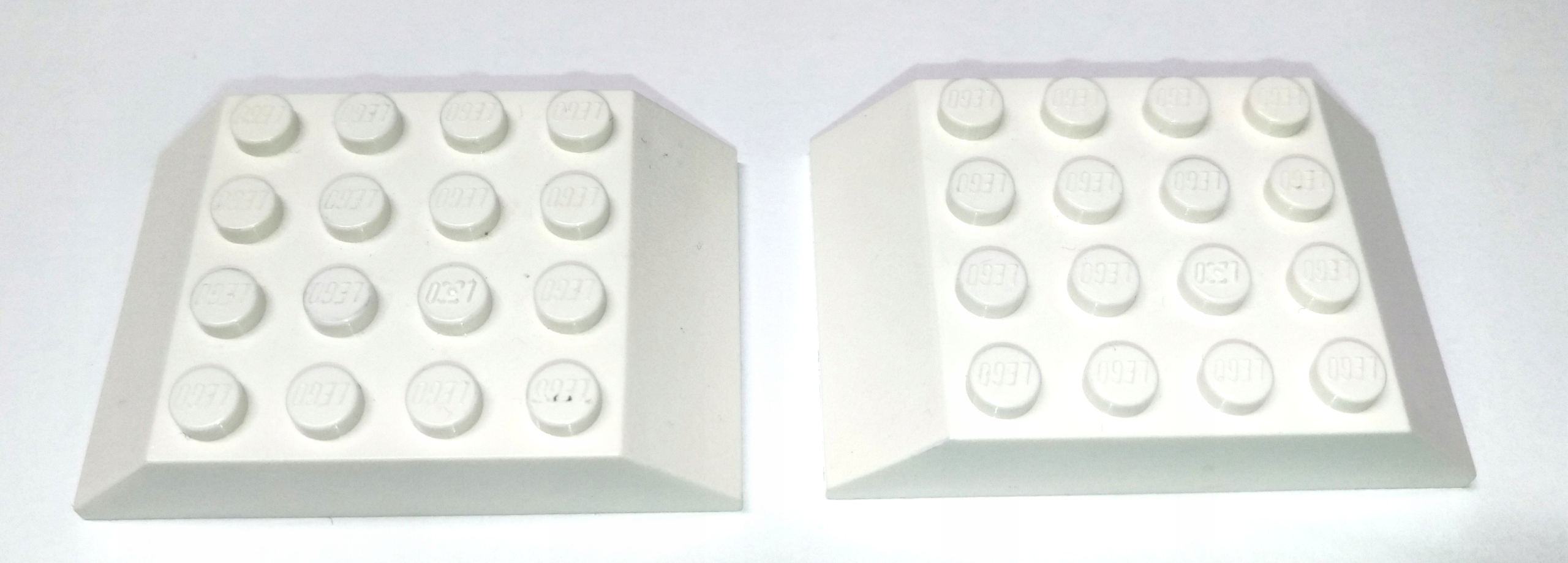 117c. LEGO dach skos pociąg 32083 2 szt biały 2 43284617e54d78a11dfa61e92707b8be