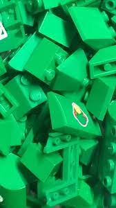 085. Lego 0,1kg zielone skosy dachówki mix 100 g 9 4c62ece9f70822f01c3700f96fb97f84