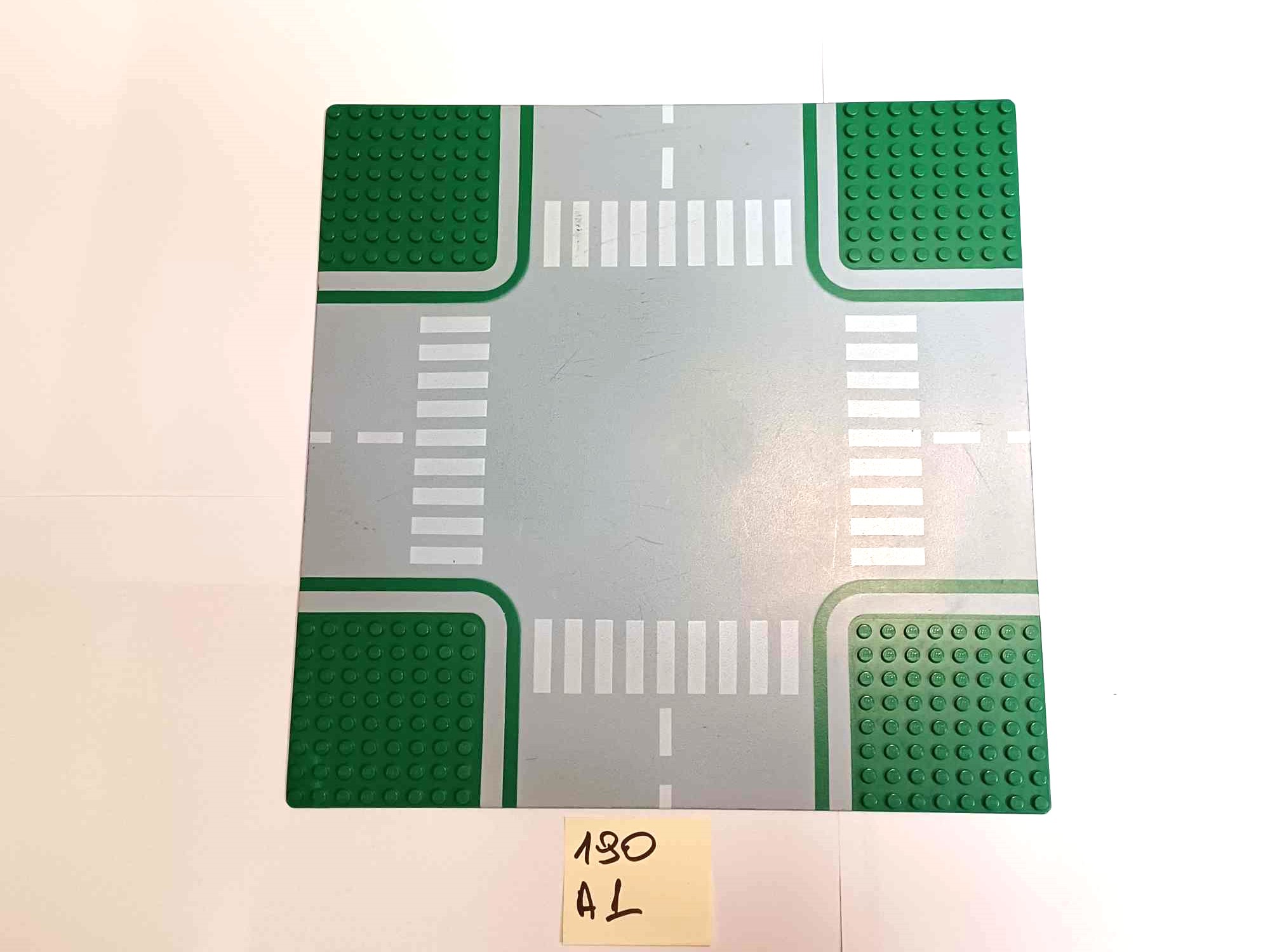 190A1. LEGO płyta konstrukcyjna cieńka 32x32 cieńka USZKODZONA 2360 3 5bc89f8531ba4f5e8ef8531e664084c3