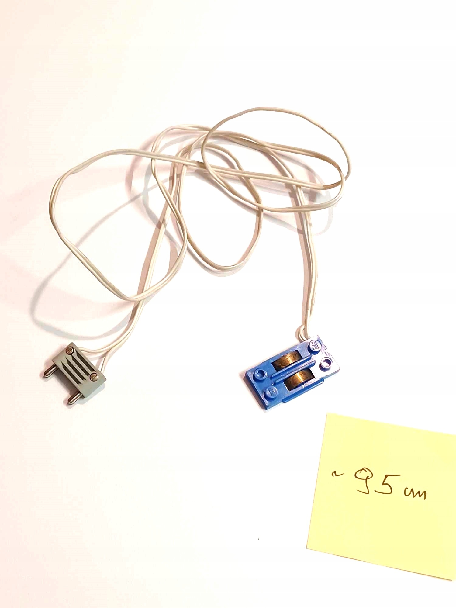 063H6. LEGO Przewód 5306 do Pociągu elektryka 9V długość ok 95cm 2913 2 65424f8e4053c3fe6255eb1b7187d7cf