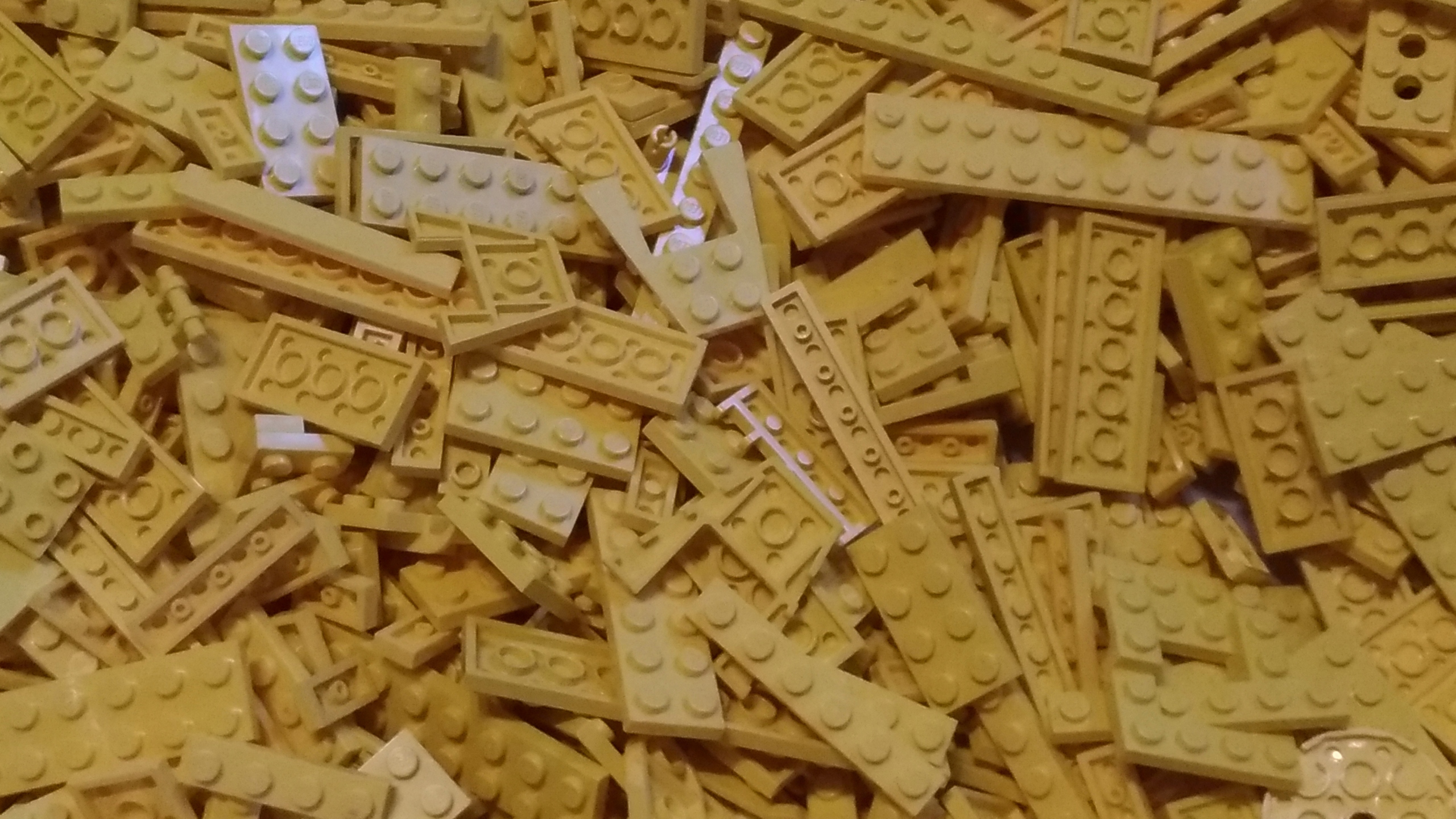 052. Lego żółte płaskie 0,1kg MIX 100g 9 691cbf07f67428683f04492875369d25