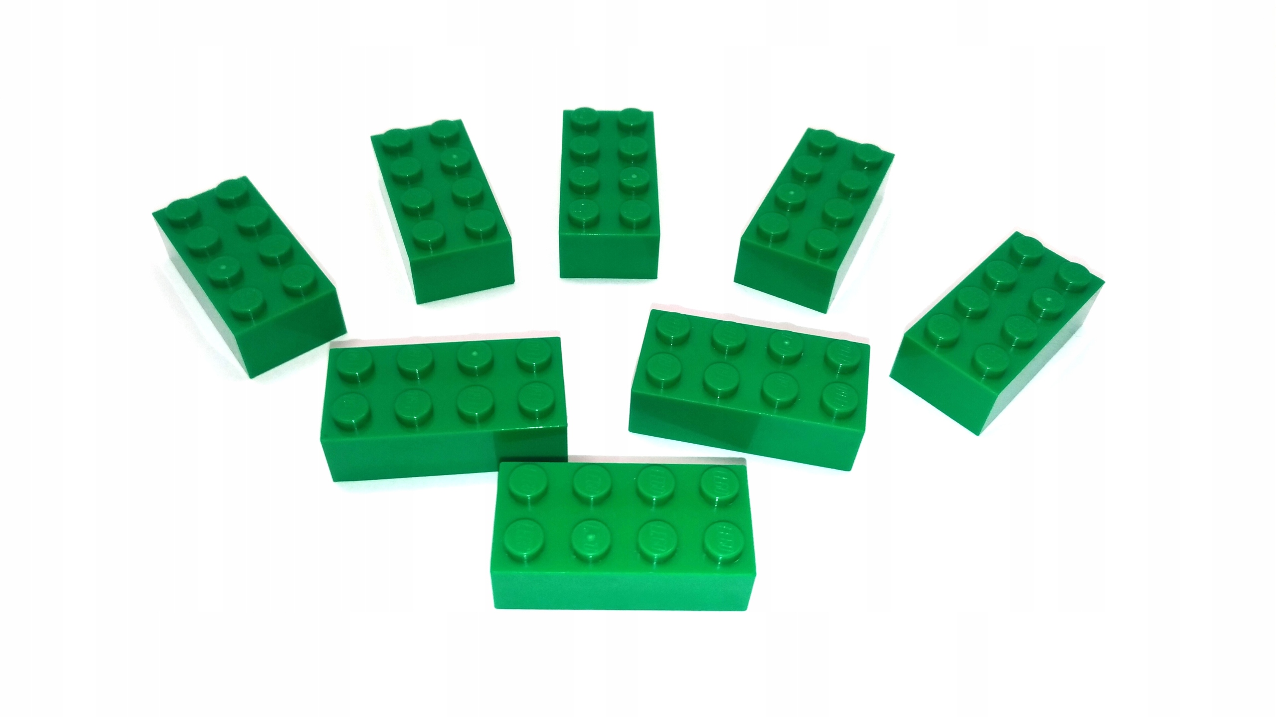 185h. LEGO 3001 2x4zielone - 8 sztuk 3 6fd9425374938acbf7b6d83eb9cb7f65