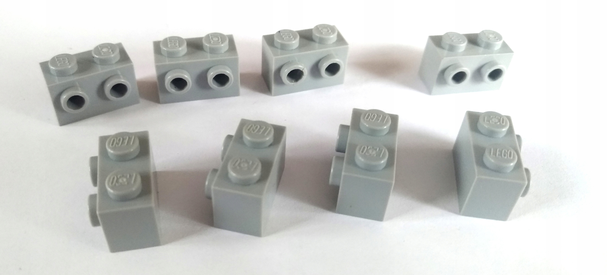 111c. Lego 1x2 z wypustkami 11211 8 sztuk szare ja 2 77520e429d9e71e14ae38387a1f4891d