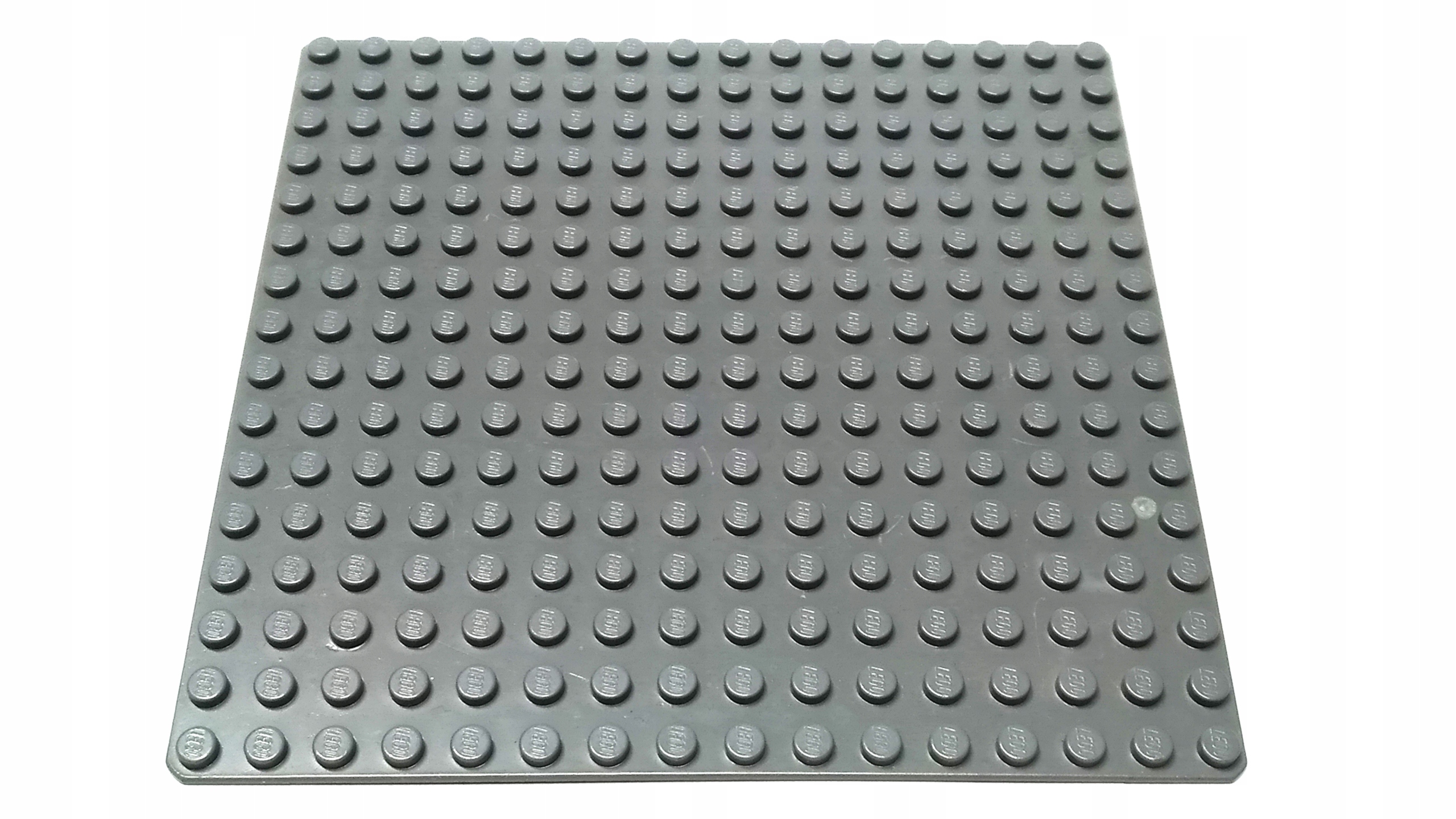 034w LEGO 3867 płyta 16x16 szara cieńka ciemna 2 7ec11e39700bff86828d98d9fa1e7849