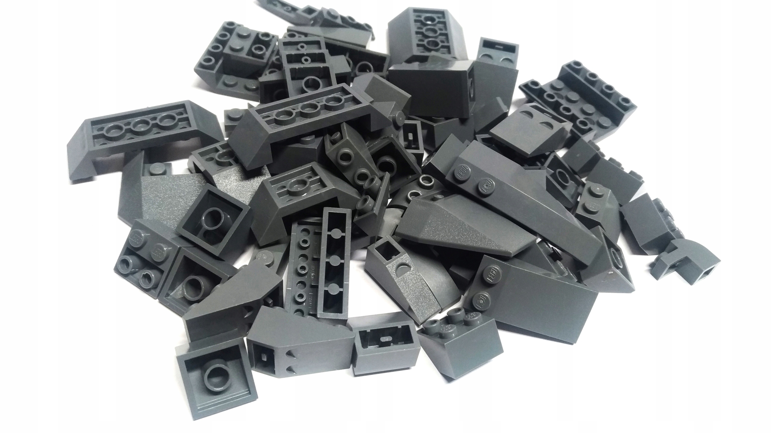 047 LEGO szare dachówki skosy dark gray Mix 0,1kg 3 894f87b4b805a273fdf2df019b24e017