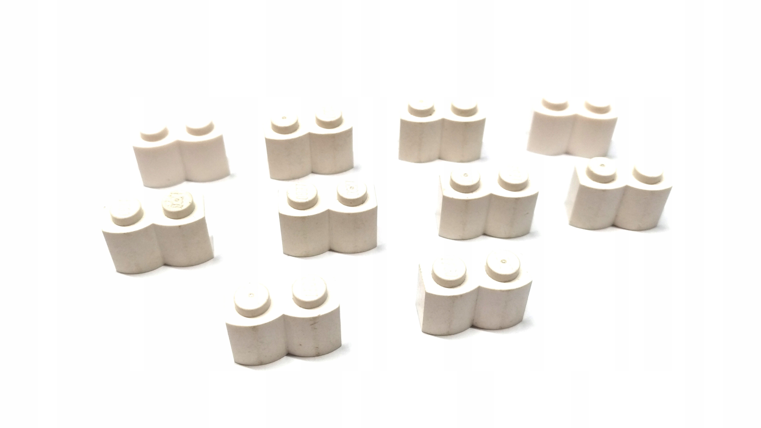 094f. LEGO 30136 palisada murek biały - 10 sztuk 2 8a0141171ef26a48539d9ac4b09d164b
