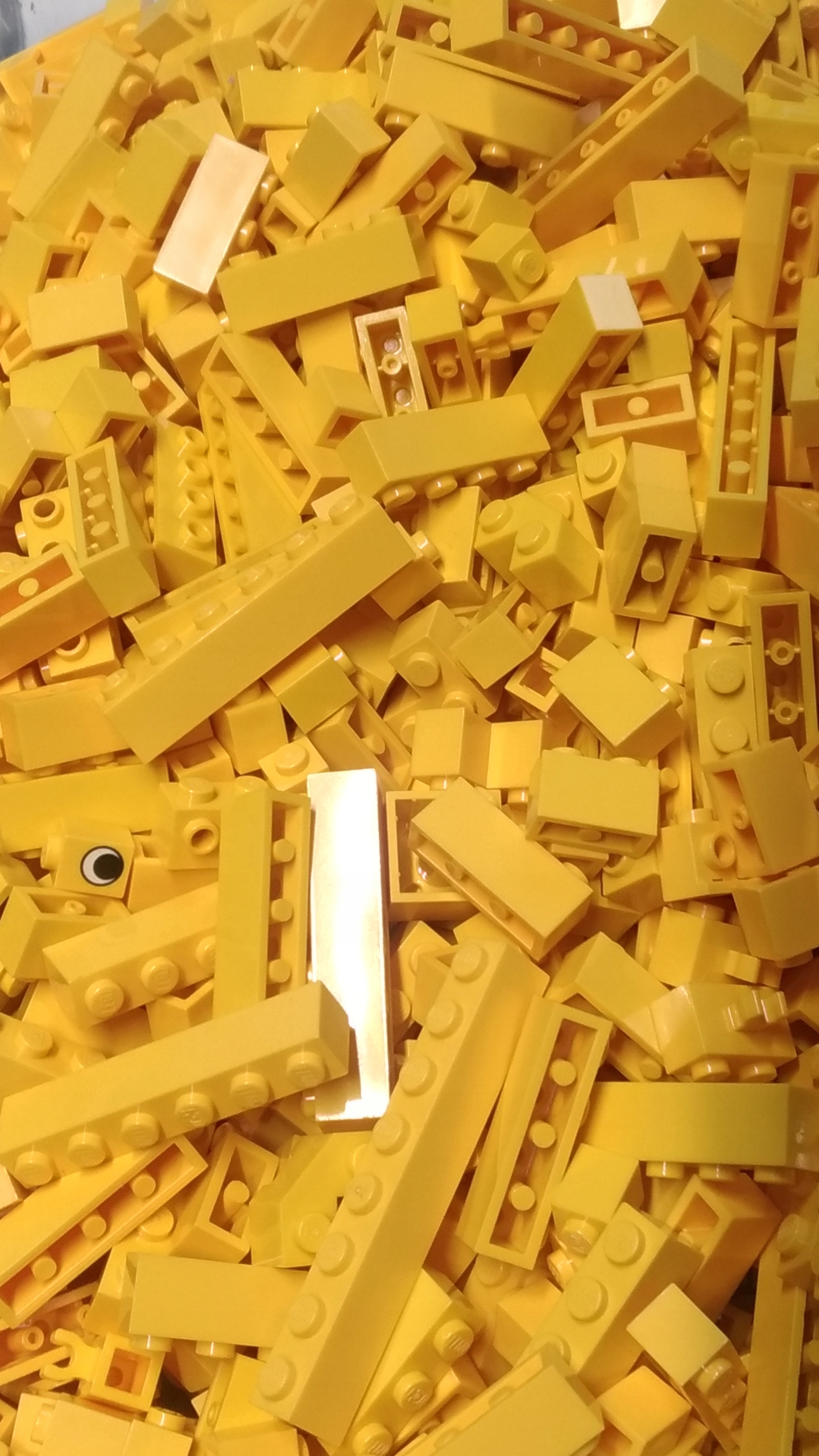 051. Lego żółte brick 1x1, 1x2, 1x3..itd 0,1kg mix 3 bf689f9eb772a86819de45b1420f2fcf