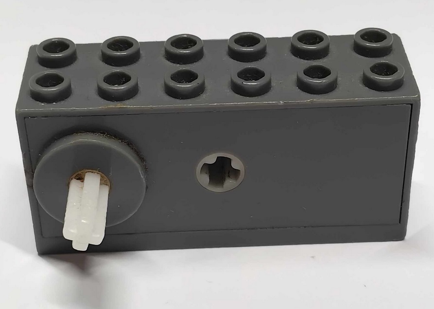 200e5. Lego napęd sprężynowy silnik 42073c02 Silnik 2x6x2 szary old 2 d7439fd76e5288f315f93d18d4e600de