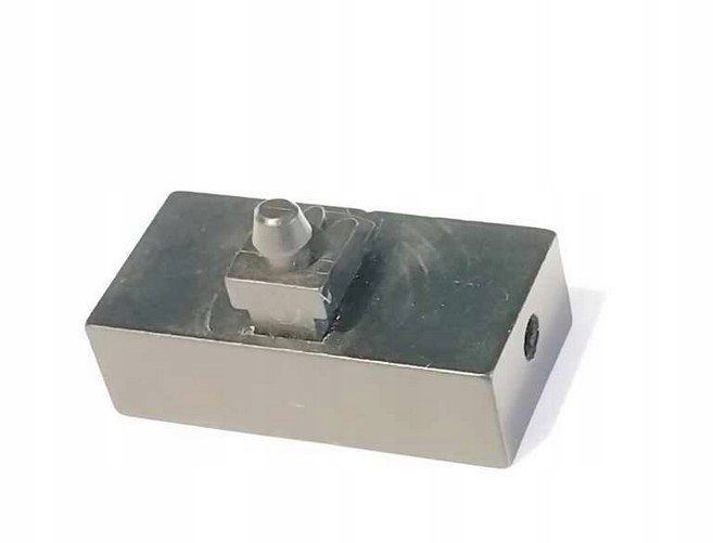 009e2 Lego 7049 PAT PEND NA OŚKI czarne 1 szt 3 e3d2f372faf6da6c82483f8e0fb3d263