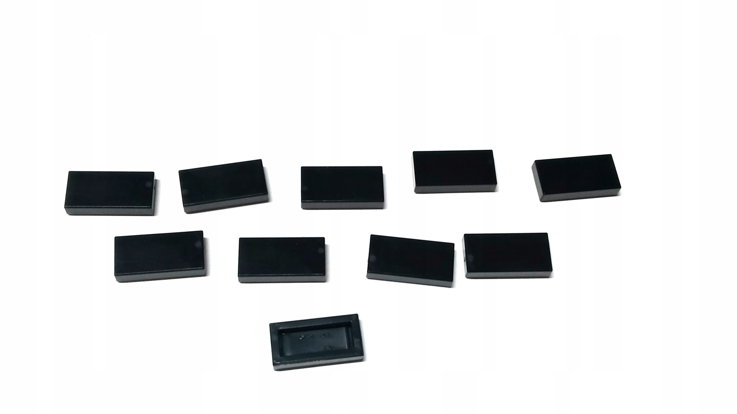 190e. Lego 3069B Tile Płytka 1X2 czarna - 10 sztuk 2 e7bf326f2c306159df673c729c843f47