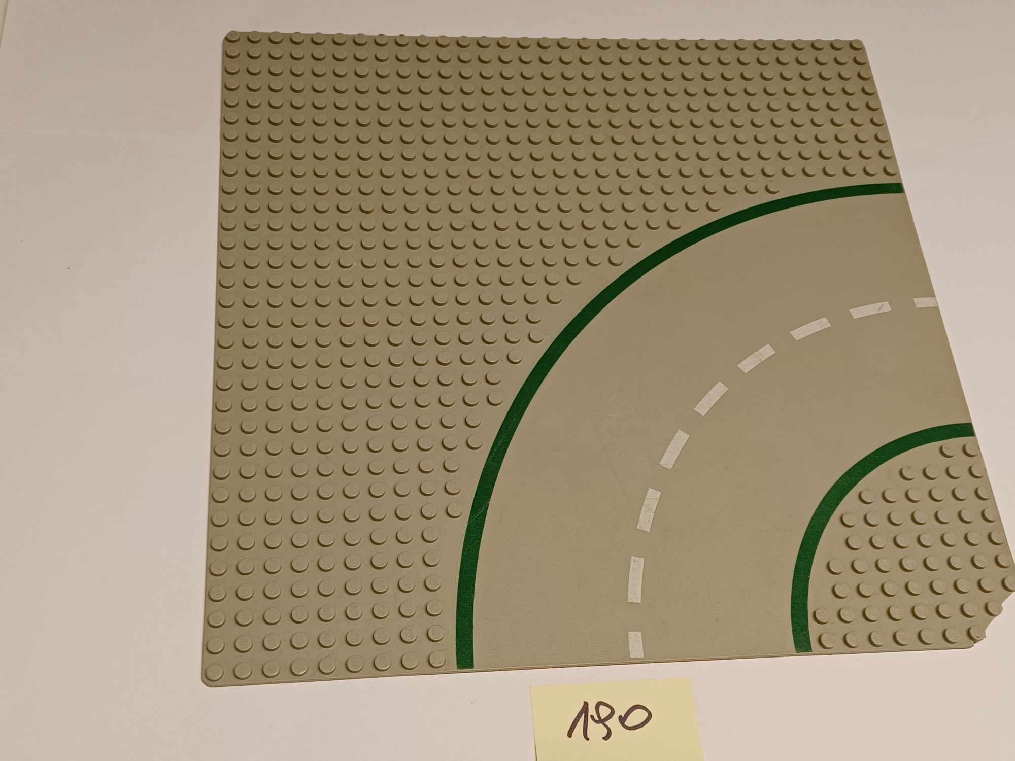 190A22. LEGO płyta konstrukcyjna cieńka 32x32 cieńka USZKODZONA 5 ea9a2df9fb20505750b48d92c0438430