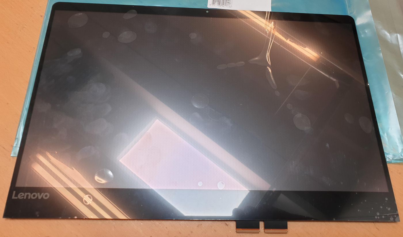 CoreParts Matryca LCD 14,0 błyszcząca 1920 x 1080 30pin