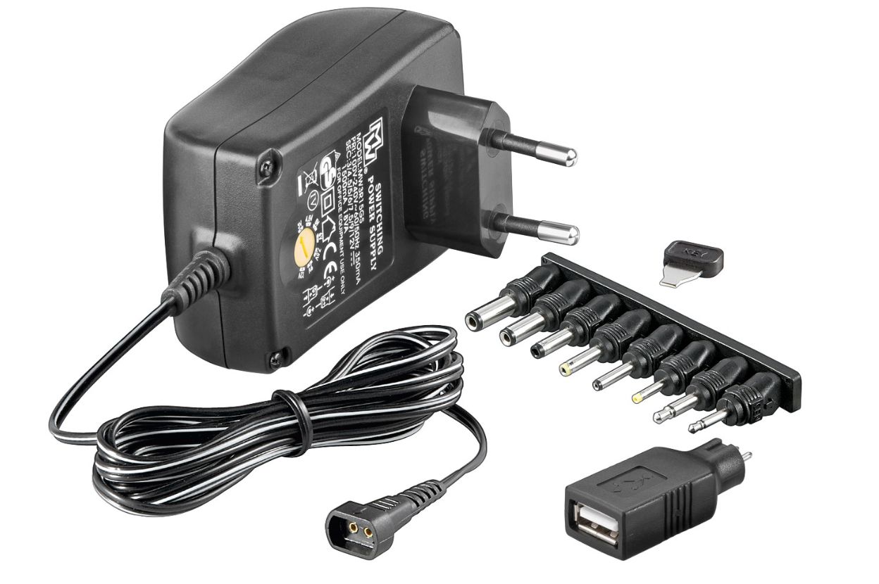 MicroConnect 3-12V Univ. zasilacz, PETRAVEL30