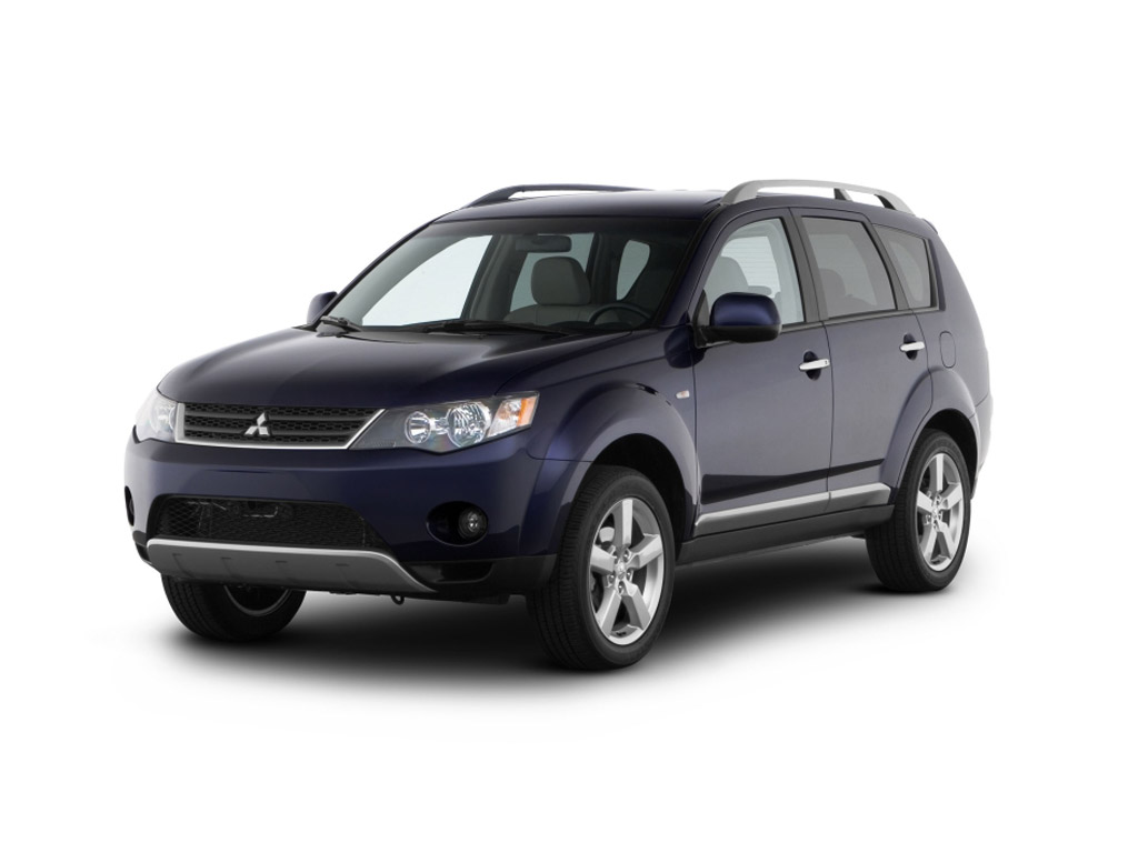 Pokrowce MIAROWE do Mitsubishi Outlander II 2 06-13r. P2