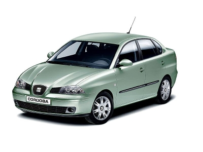 Pokrowce MIAROWE do Seat Cordoba II 2 02-11r. P1