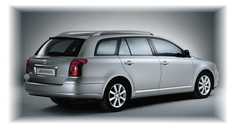 Pokrowce MIAROWE do Toyota Avensis kombi 03-08r. P2