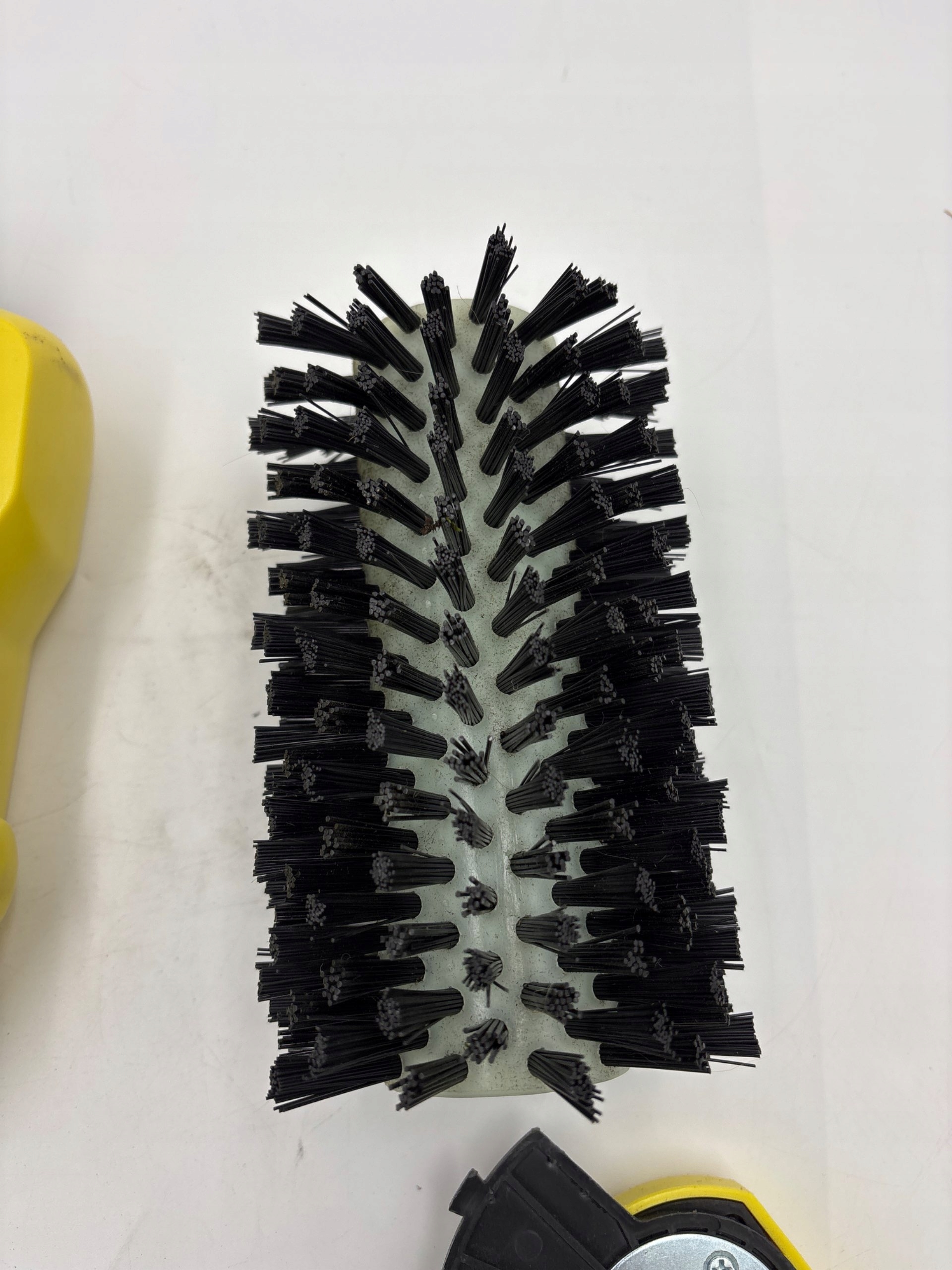 f40e8fd27b2d9b34bf6226885cc758fd.jpg