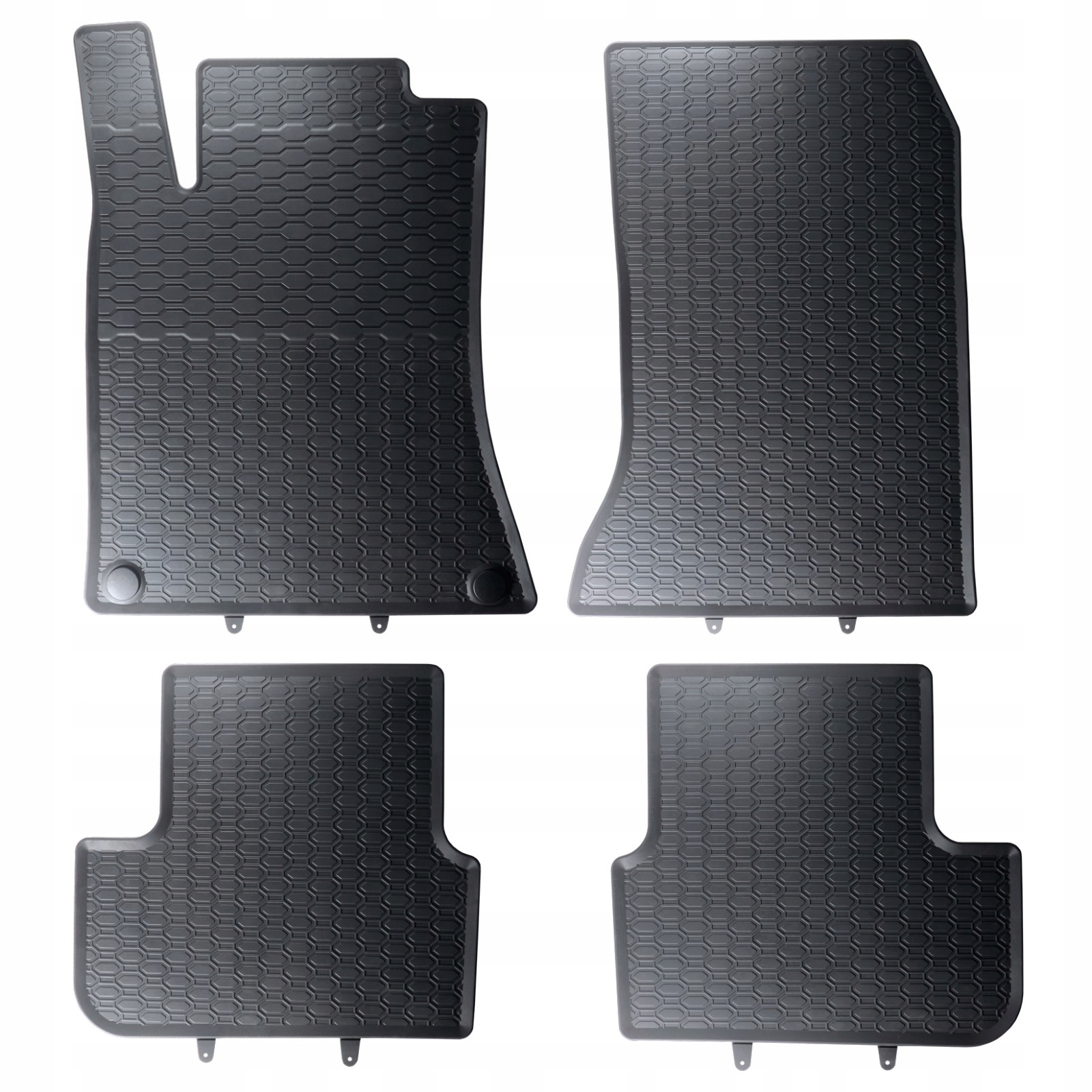 Dedykowane dywaniki GUMA MERCEDES GLA X156 (2013-)