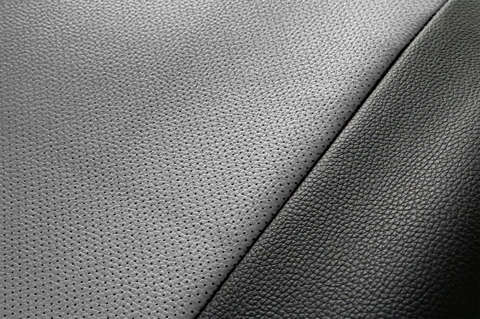 Pokrowce samochodowe do MITSUBISHI COLT EKOSKÓRA