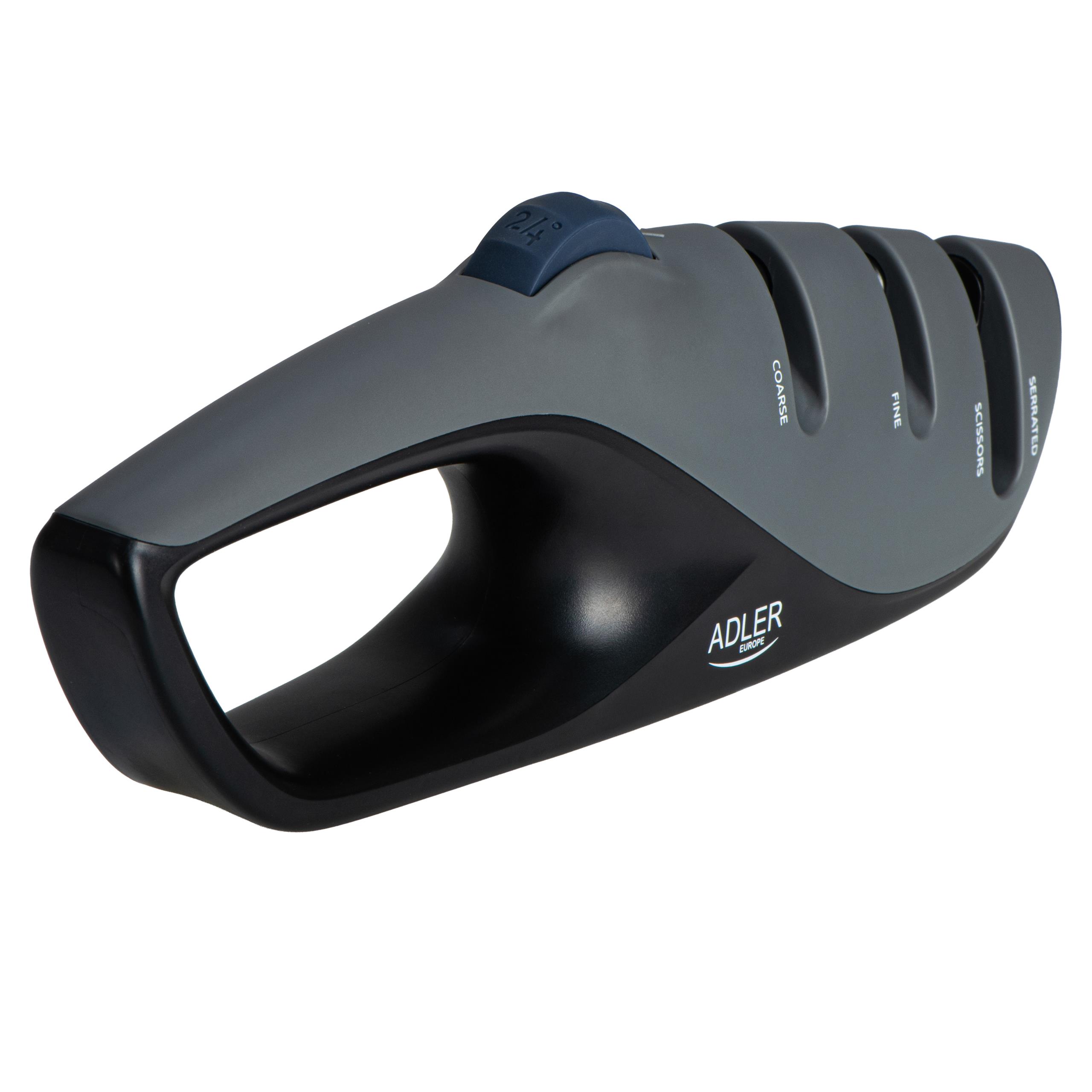 Zbliżenie na sloty ostrzące w ostrzałce Adler AD 4531, symbolizujące łatwość czyszczenia i konserwacji