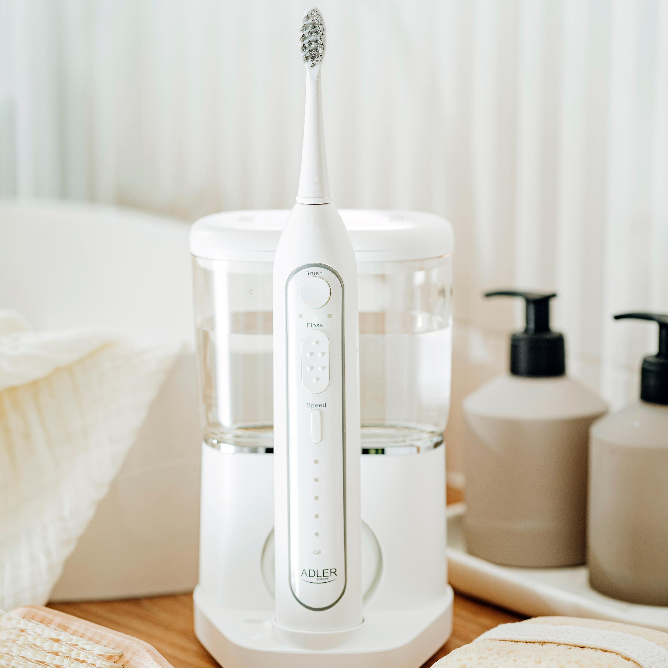 Szczoteczka Soniczna z Irygatorem 2 w 1 Adler AD 2180 - detale