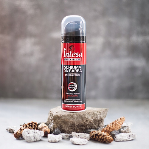 Intesa Pianka Do Golenia Tauryna 300 Ml