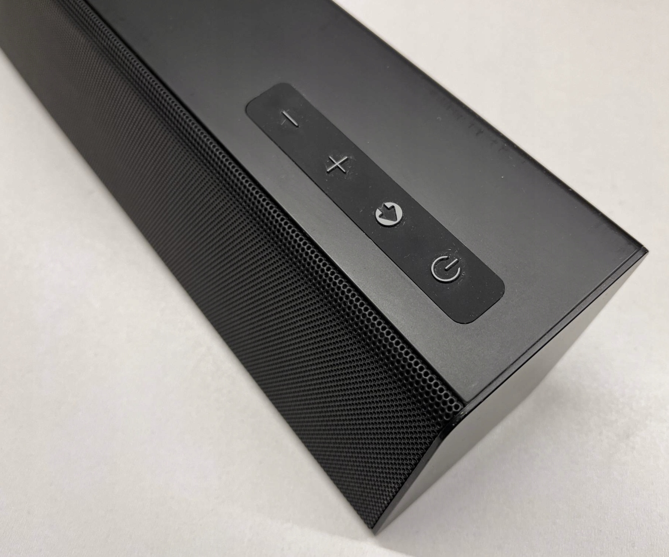 Soundbar 2.1-kanałowy z Bezprzewodowym Subwooferem Philips B5305/12 BT