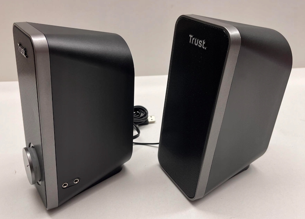 Zestaw głośników 2.0 Trust Arys 28 W czarny