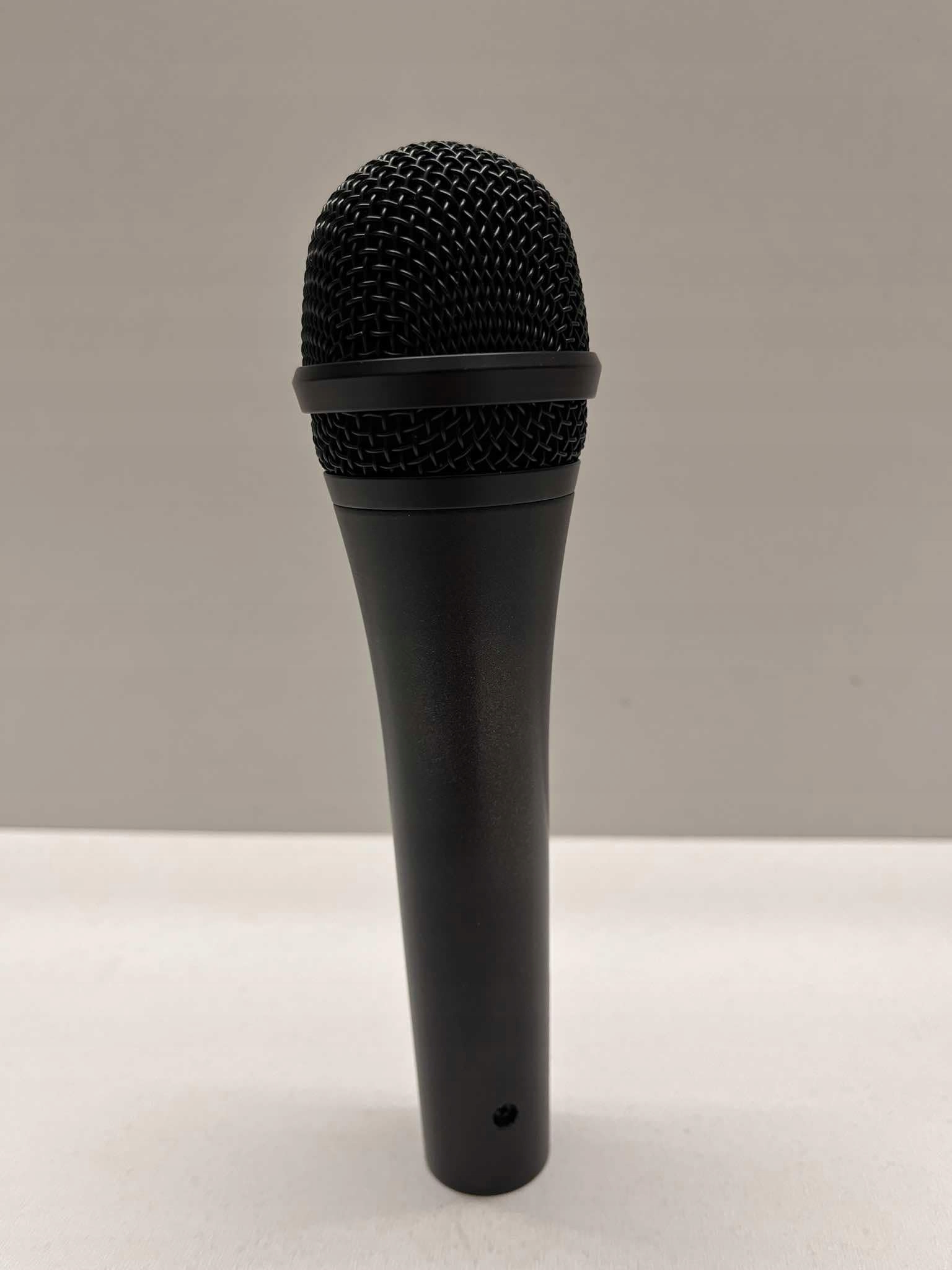 Neewer NW-040 profesjonalny mikrofon dynamiczny kardioidalny czarny